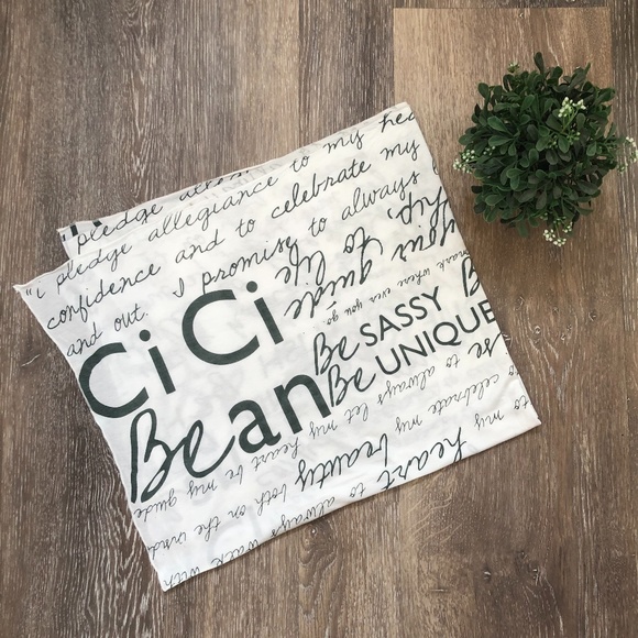 Handkerchief Scarf - Picture 4 of 6